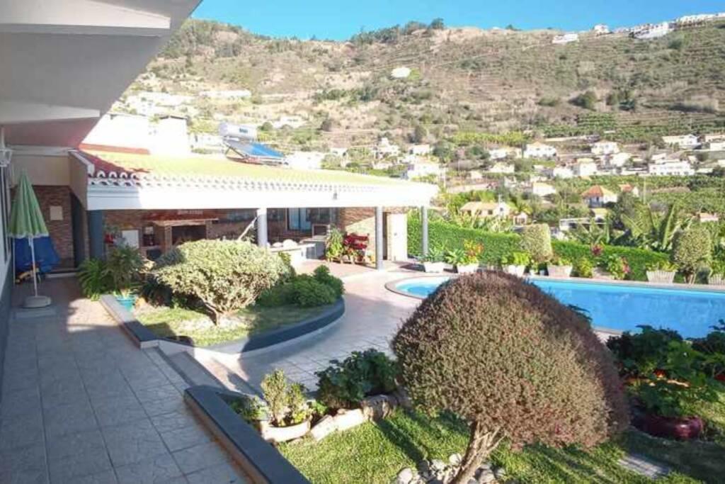 Arcos Grands Suites With Enormous And Private Pool. Arco da Calheta  Ngoại thất bức ảnh