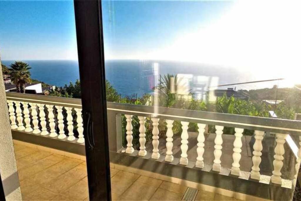 Arcos Grands Suites With Enormous And Private Pool. Arco da Calheta  Ngoại thất bức ảnh