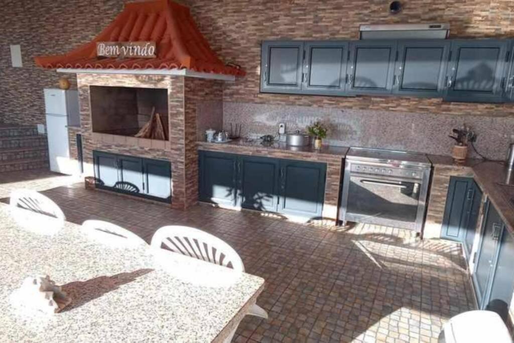 Arcos Grands Suites With Enormous And Private Pool. Arco da Calheta  Ngoại thất bức ảnh