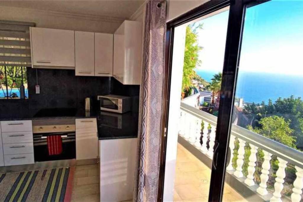Arcos Grands Suites With Enormous And Private Pool. Arco da Calheta  Ngoại thất bức ảnh